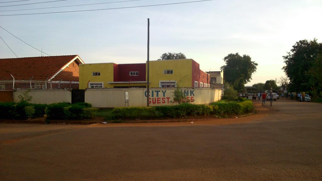 Citylink Hotel Jinja Exterior photo